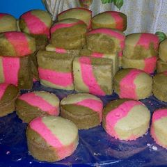 A picture of 3in1 Cake.