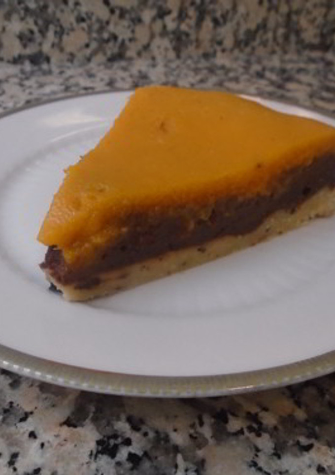 Una foto de Tarta de calabaza, brownie y cookies