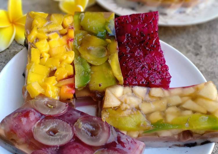 Bagaimana Membuat Puding Buah Lapis Miloreo, Bisa Manjain Lidah