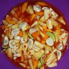 A picture of Asinan buah asam, manis, pedas, asin.