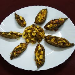 A picture of Shahi Karela.