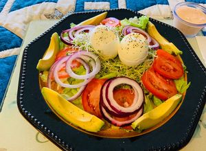 Una foto de Ensalada Nido