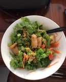 Salad trộn với ức gà sốt cam “ Eat Clean”