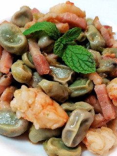 Una foto de Habitas con gambas