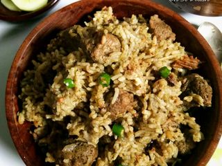 Spinach and soya rice