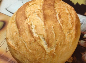 Házi kenyér jénai tálban recept fotója