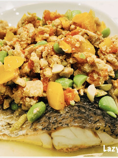 繽紛鮮蔬肉燥淋鱸魚 的食譜成品照片