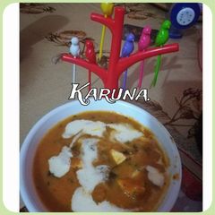 A picture of Paneer butter masala.