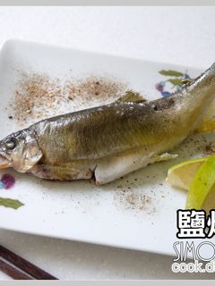 鹽烤香魚(附串魚圖解) 的食譜成品照片
