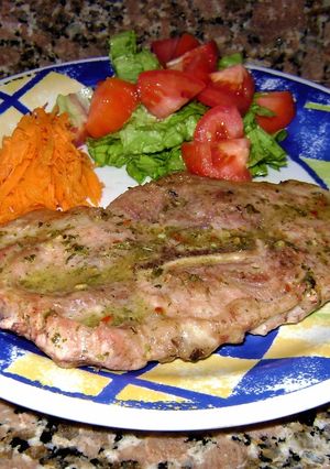 Una foto de Cerdo al chimichurri con mostaza