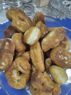 Una foto de Bizcochos con grasa fritos
