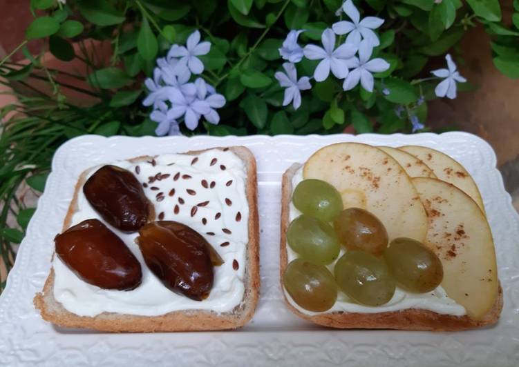 Tartine au fromage blanc et fruits de saison 🍇🍏🍞