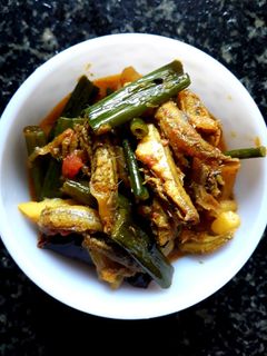 Saunada xotin almashish Oq paypoqdagi porno sonlar