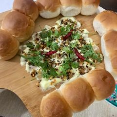 A picture of Chili garlic butter board.