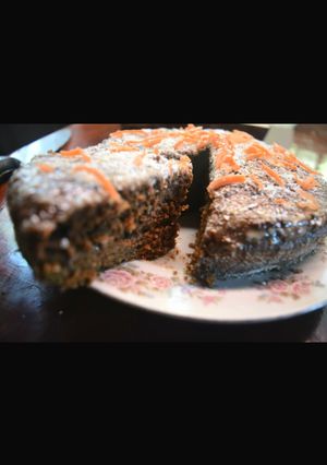 Una foto de Torta de algarroba y zanahoria (100% integral) 💘