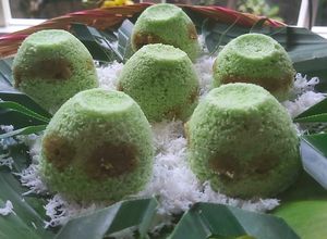 Foto resep KUE PUTU (tanpa bambu)