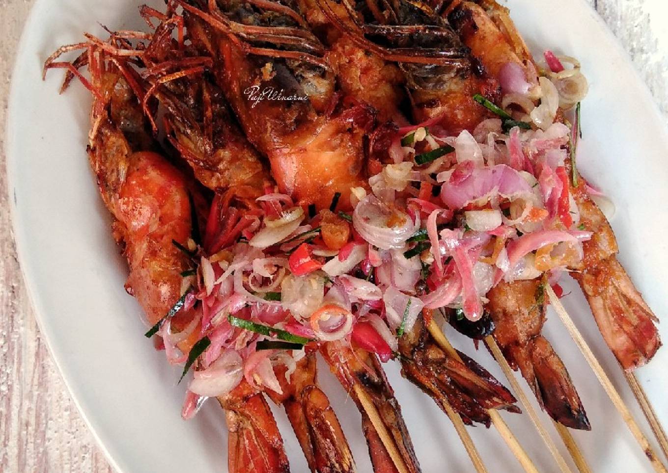 Udang bakar sambal matah