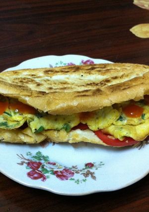 Hình của món Bánh mì trứng đơn giản.
