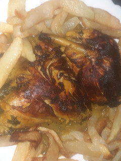 صورة لوصفة طاجين البصل بالدجاج 🤤😋 على طريقتي 😊
