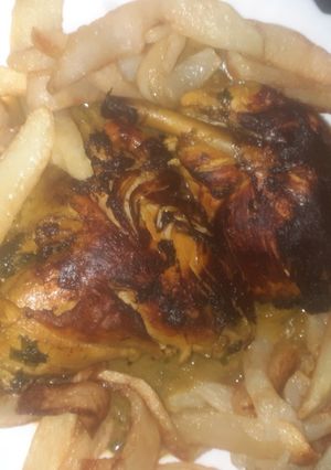 صورة لوصفة طاجين البصل بالدجاج 🤤😋 على طريقتي 😊