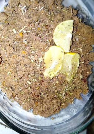 A picture of Kuchri qeema.