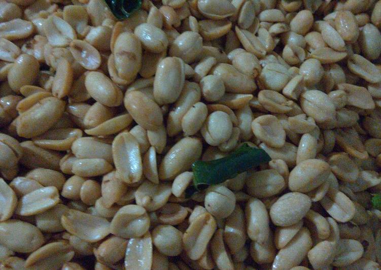 Kacang bawang rasa mete