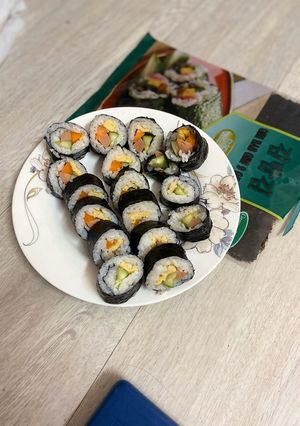 Hình của món Kimbap đơn giản.