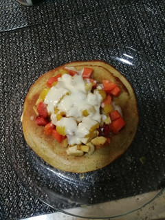 Una foto de Panquekas de frutas y crema de leche!