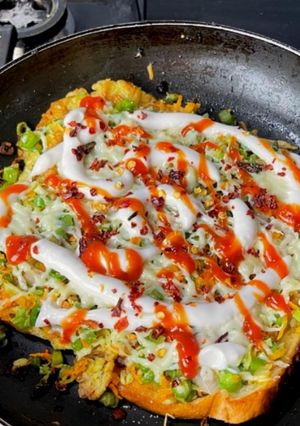 A picture of Bread Omlet Pizza.