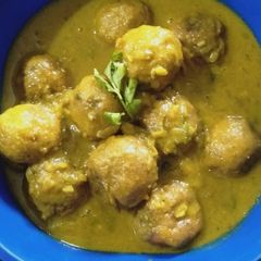 A picture of Lauki Kofta.