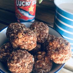 A picture of Peanut Butter Balls.
