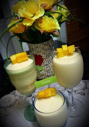 A picture of Banana and mango shake.