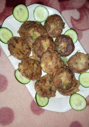 A picture of Alu tikki.