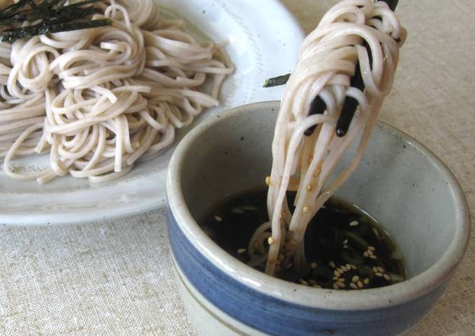 'Mentsuyu' (Noodle Dipping Sauce)