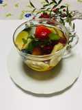 Limonada refrescante con Menta y frutas frescas !