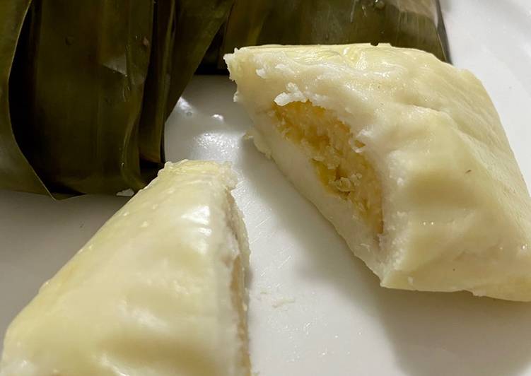Cara Gampang Membuat Coconut and Rice Flour Cake Stuffed with Banana | Kue Nagasari, Enak