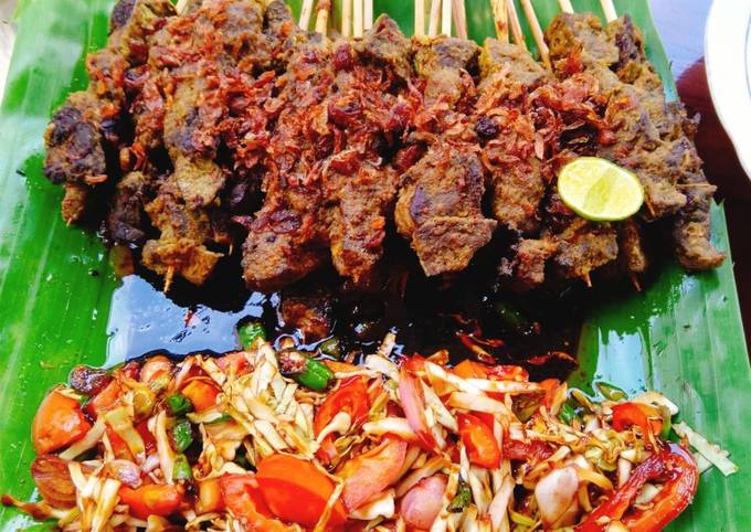 Bagaimana Menyiapkan Sate paruh bumbu rendang plat EA, Enak