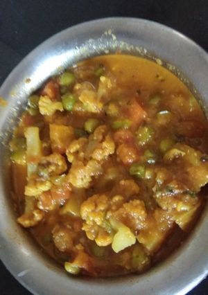 A picture of Dhaba style Vegetable curry.