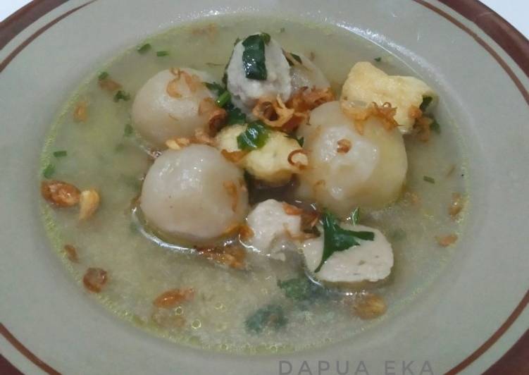 Cilok isi bakso & telur