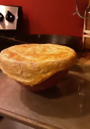 A picture of Lobster potpie.