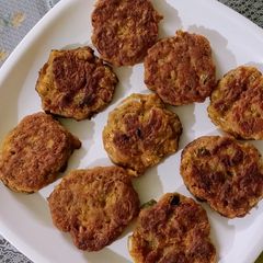 Pumpkin Flowers Vada A picture of Pumpkin Flowers Vada.