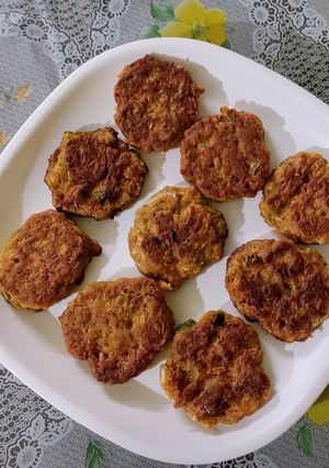 A picture of Pumpkin Flowers Vada.