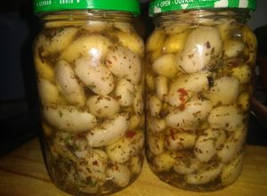 Una foto de Porotos en escabeche