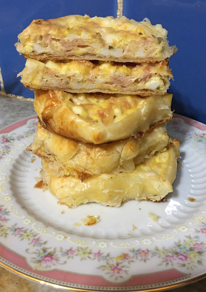 Una foto de Canastitas de jamón queso y huevo