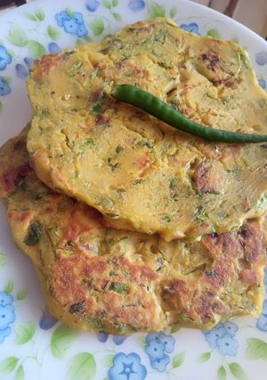 A picture of Akki masala roti.