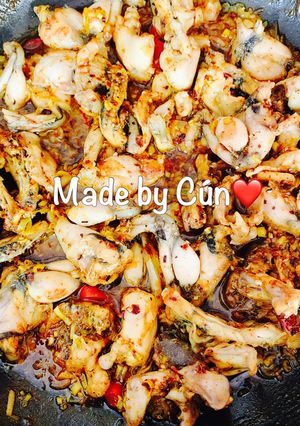 Hình của món Ếch đồng kho sả ớt.