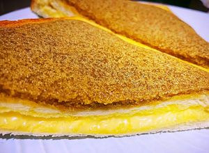 Foto resep Roti Tawar Ala Roti Boy Isi Keju Leleh AKA Melted Cheese Coffee Toast Airfryer