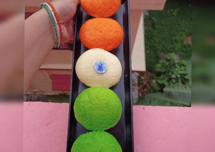 How to Make Favorite TriColour Cupcakes Independence Day Special