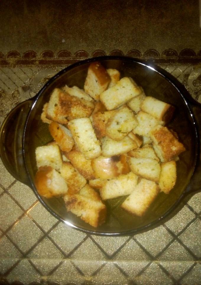 Сухарики с чесноком