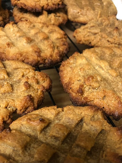 A picture of Cashew Butter Cookies.